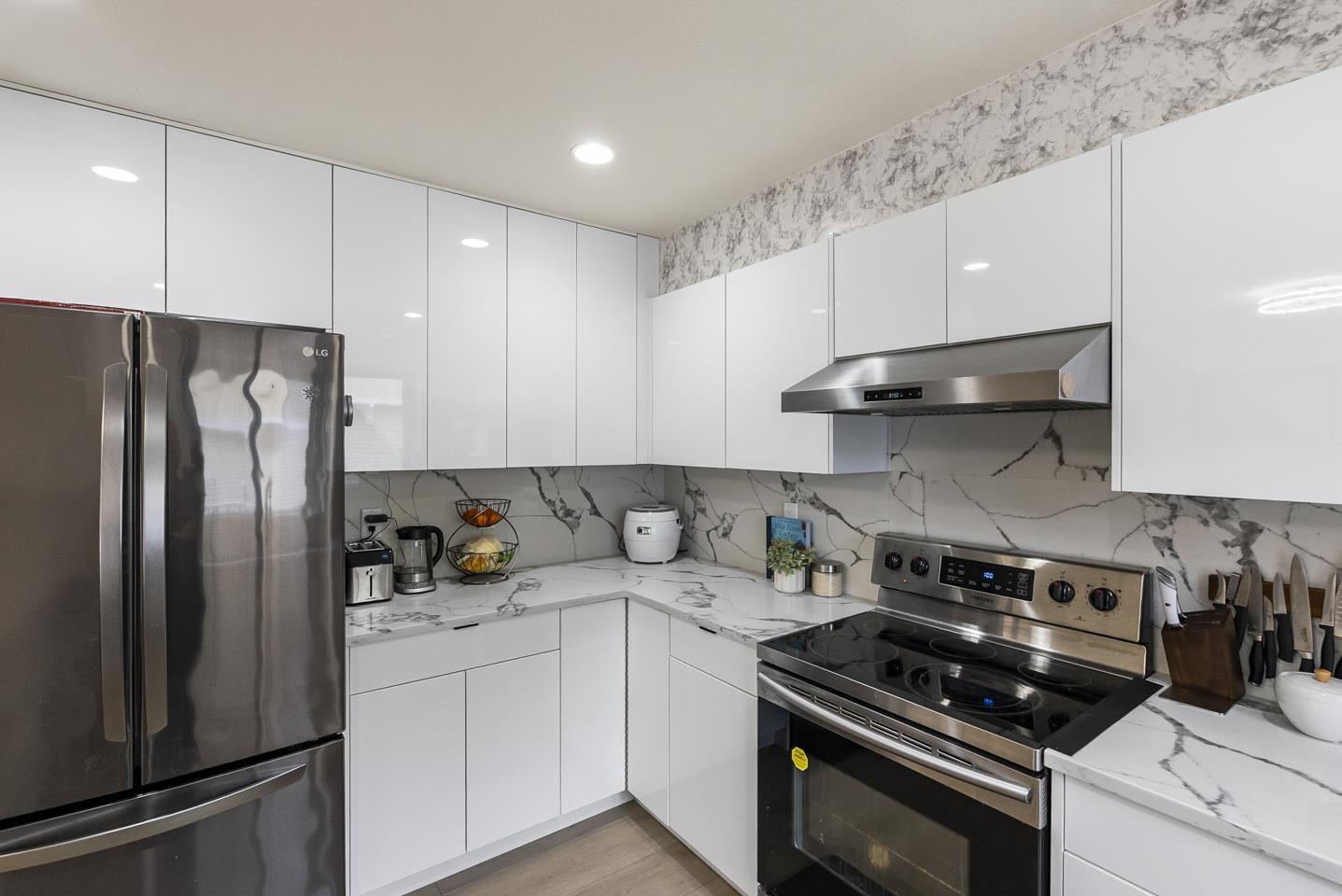 18 5355 201a Street, Langley, British Columbia  V3A 9L7 - Photo 11 - R3068049