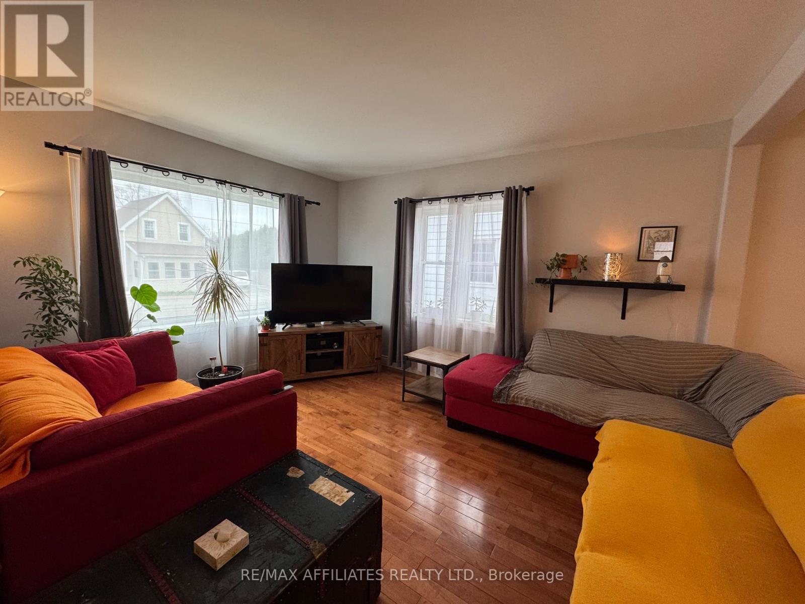 642 East Street, Edwardsburgh/cardinal, Ontario  K0E 1E0 - Photo 4 - X12557074