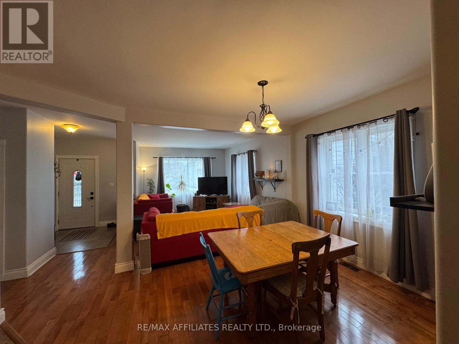 642 East Street, Edwardsburgh/cardinal, Ontario  K0E 1E0 - Photo 7 - X12557074