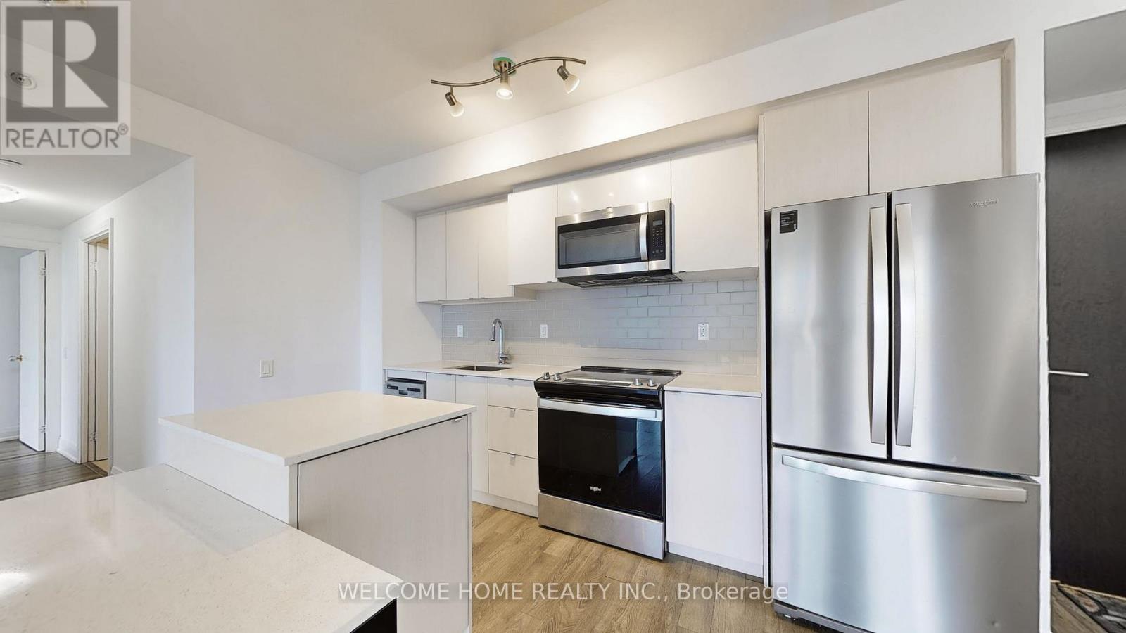 504 - 1461 Lawrence Avenue W, Toronto, Ontario  M6L 0A6 - Photo 18 - W12556966