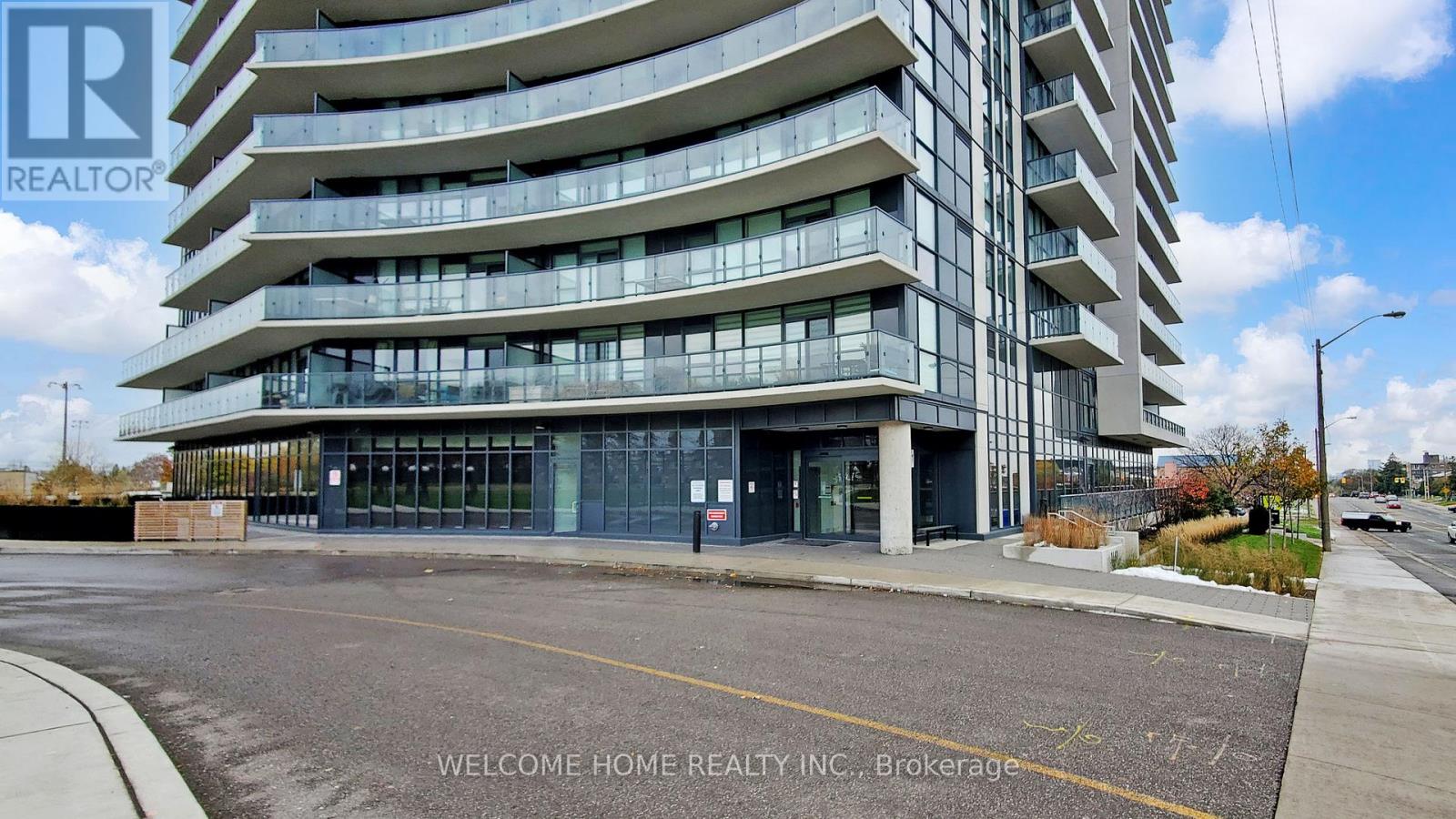 504 - 1461 Lawrence Avenue W, Toronto, Ontario  M6L 0A6 - Photo 4 - W12556966