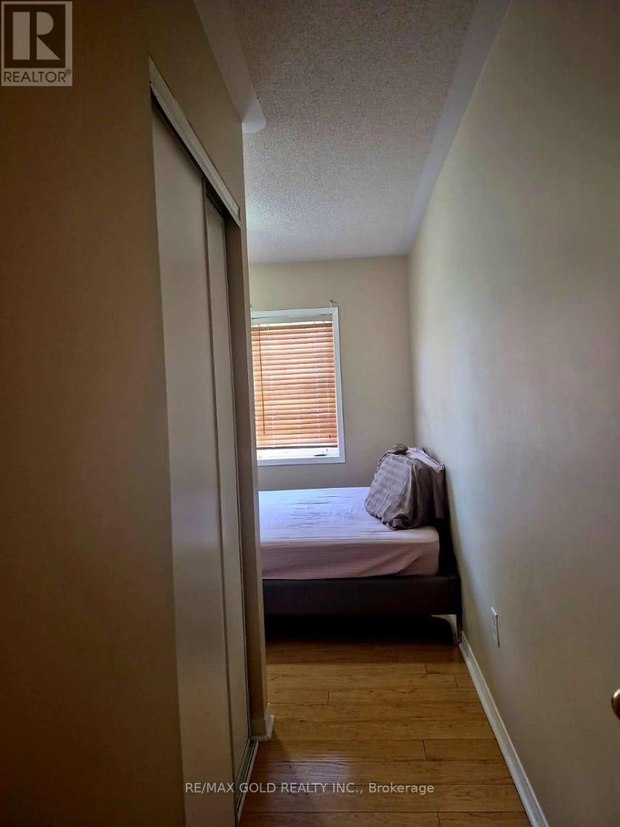 15 - 50 Strathaven Drive, Mississauga, Ontario  L5R 4E7 - Photo 12 - W12556972