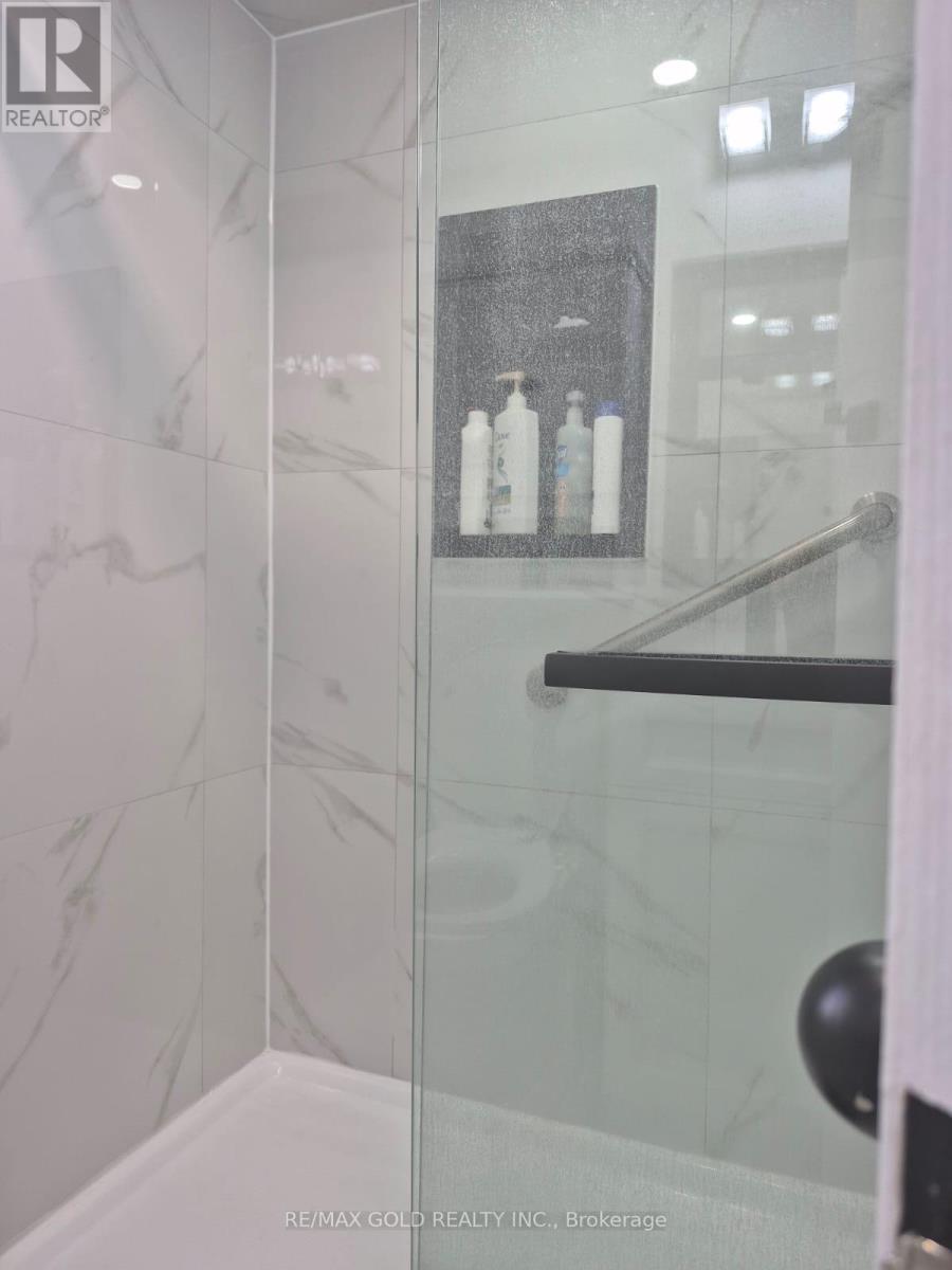 15 - 50 Strathaven Drive, Mississauga, Ontario  L5R 4E7 - Photo 22 - W12556972