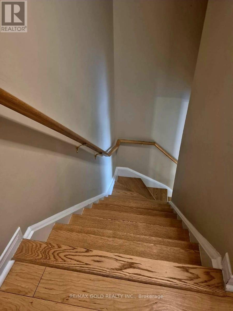 15 - 50 Strathaven Drive, Mississauga, Ontario  L5R 4E7 - Photo 8 - W12556972