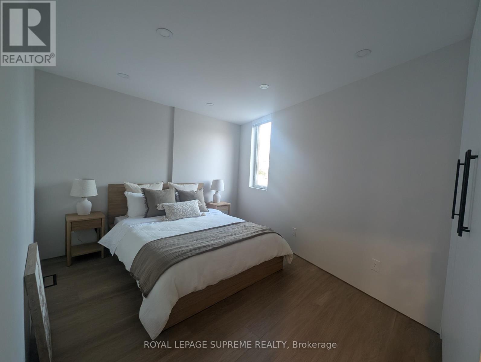 1 - 101 Bernice Crescent, Toronto, Ontario  M6N 1W7 - Photo 32 - W12557012