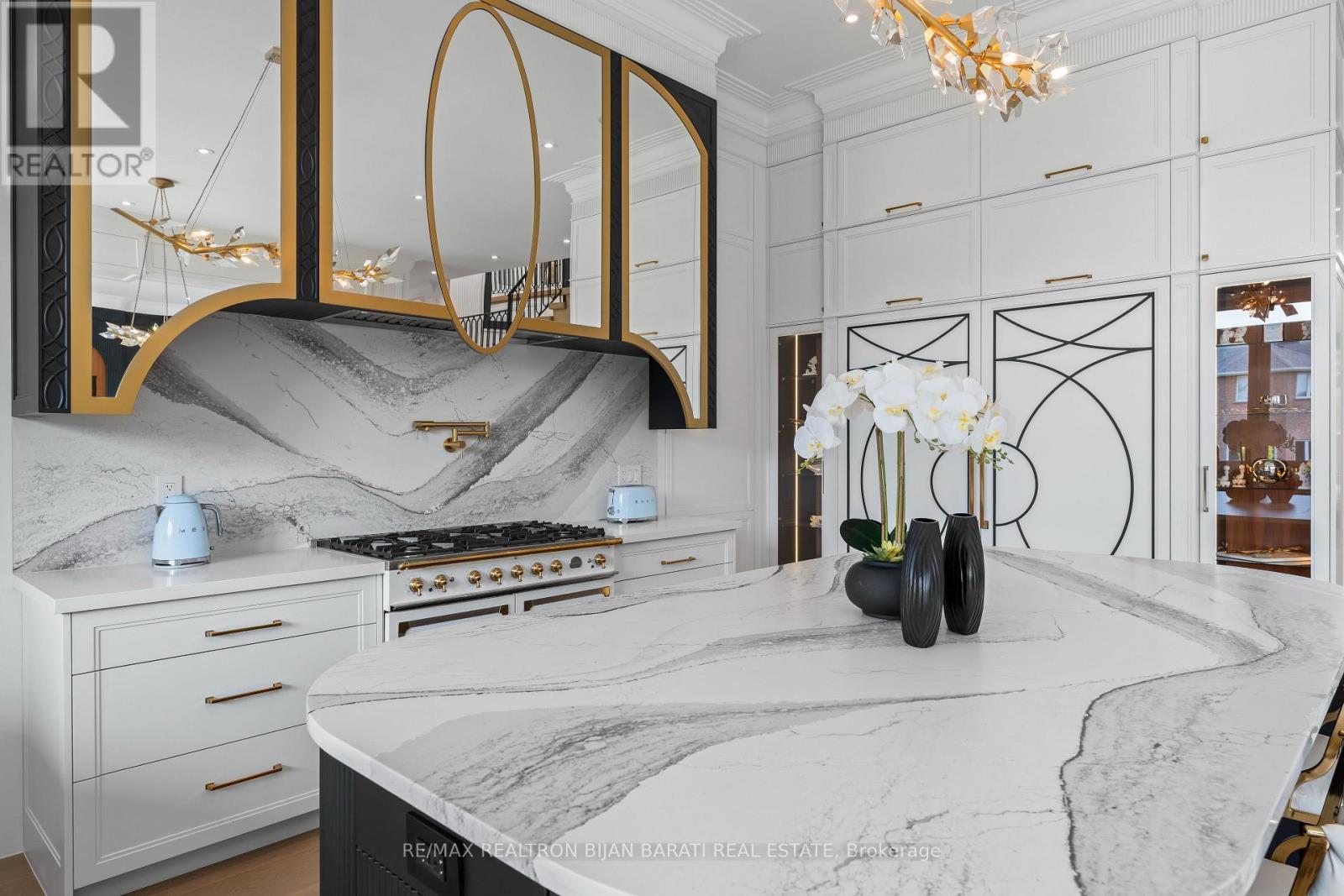 95 May Avenue, Richmond Hill, Ontario  L4C 3S7 - Photo 17 - N12233077