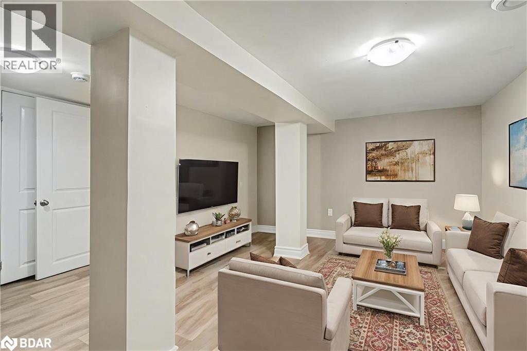 287 Hunter Street E, Hamilton, Ontario  L8N 1N5 - Photo 3 - 40789137