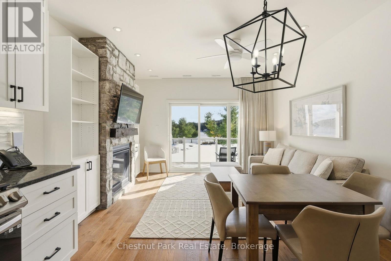 1869 Muskoka Rd 118 West Road, Muskoka Lakes, Ontario  P1L 1W8 - Photo 9 - X12557058