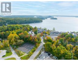 BHVB201 - 1869 MUSKOKA RD 118 WEST ROAD, muskoka lakes (monck (muskoka lakes)), Ontario