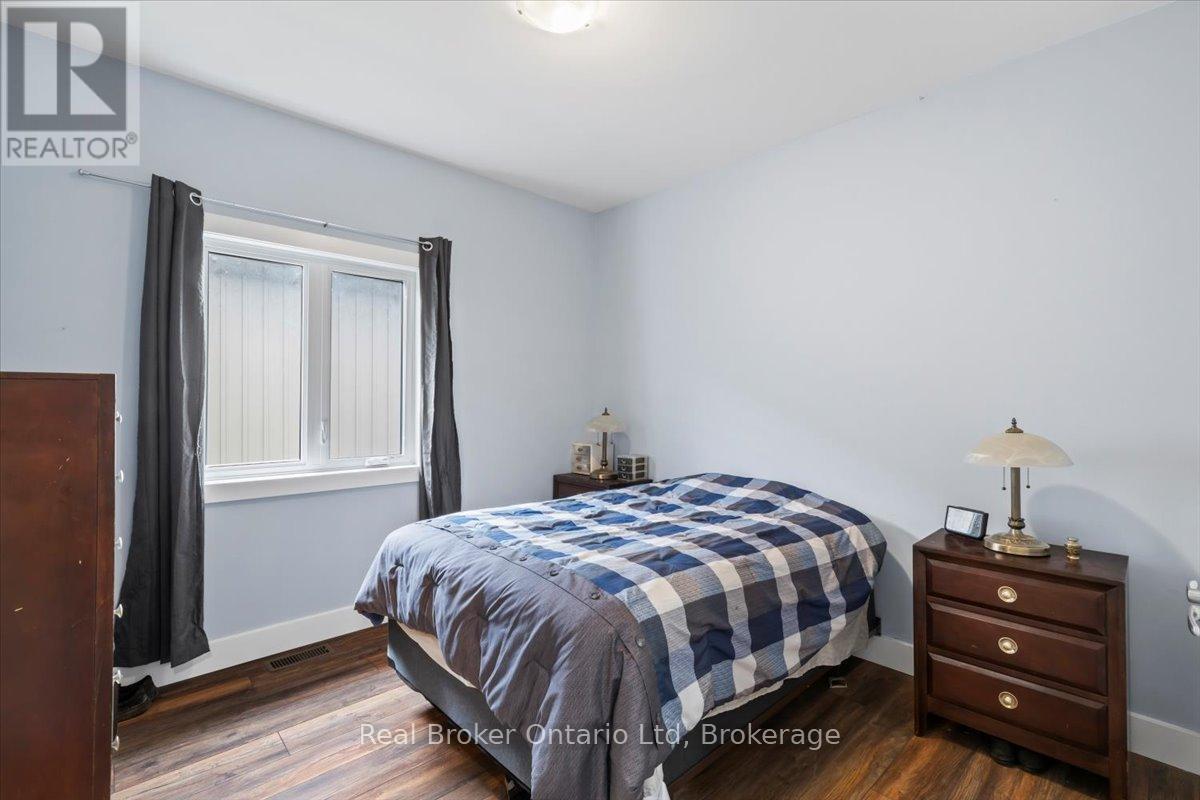 169 Main Street W, Southgate, Ontario  N0C 1B0 - Photo 12 - X12557070