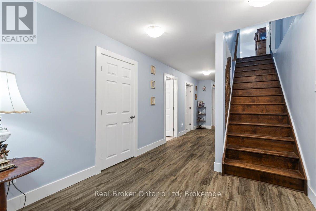 169 Main Street W, Southgate, Ontario  N0C 1B0 - Photo 14 - X12557070