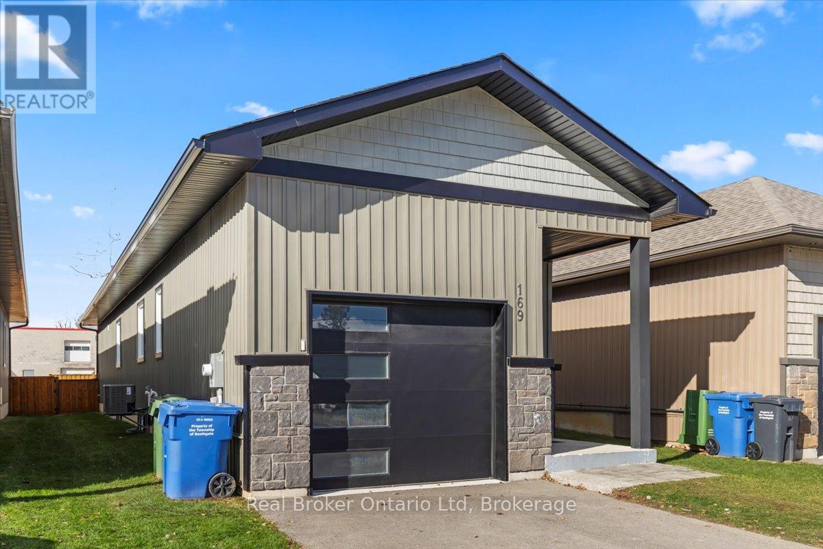 169 Main Street W, Southgate, Ontario  N0C 1B0 - Photo 3 - X12557070