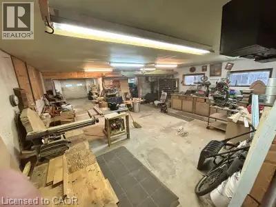 239 King Street, Stratford, Ontario  N5A 4S3 - Photo 3 - 40789179