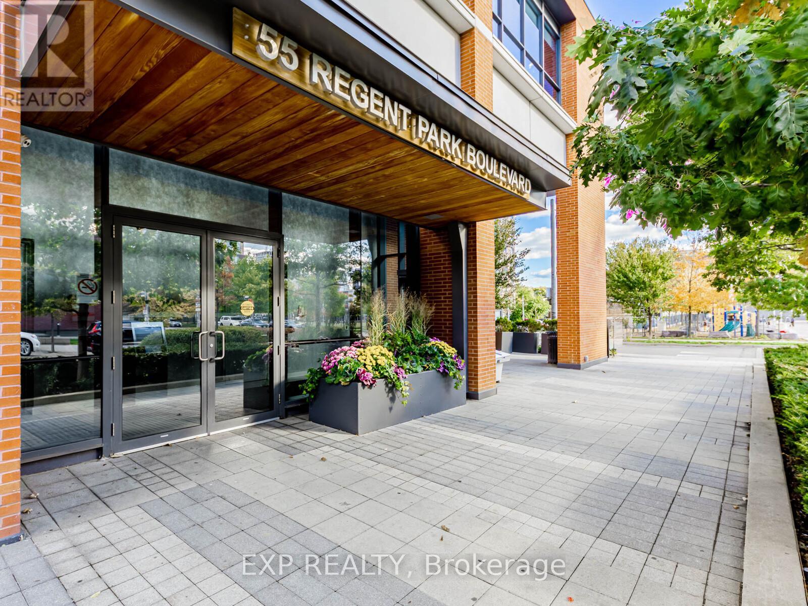 319 - 55 Regent Park Boulevard, Toronto, Ontario  M5A 0C2 - Photo 2 - C12557052