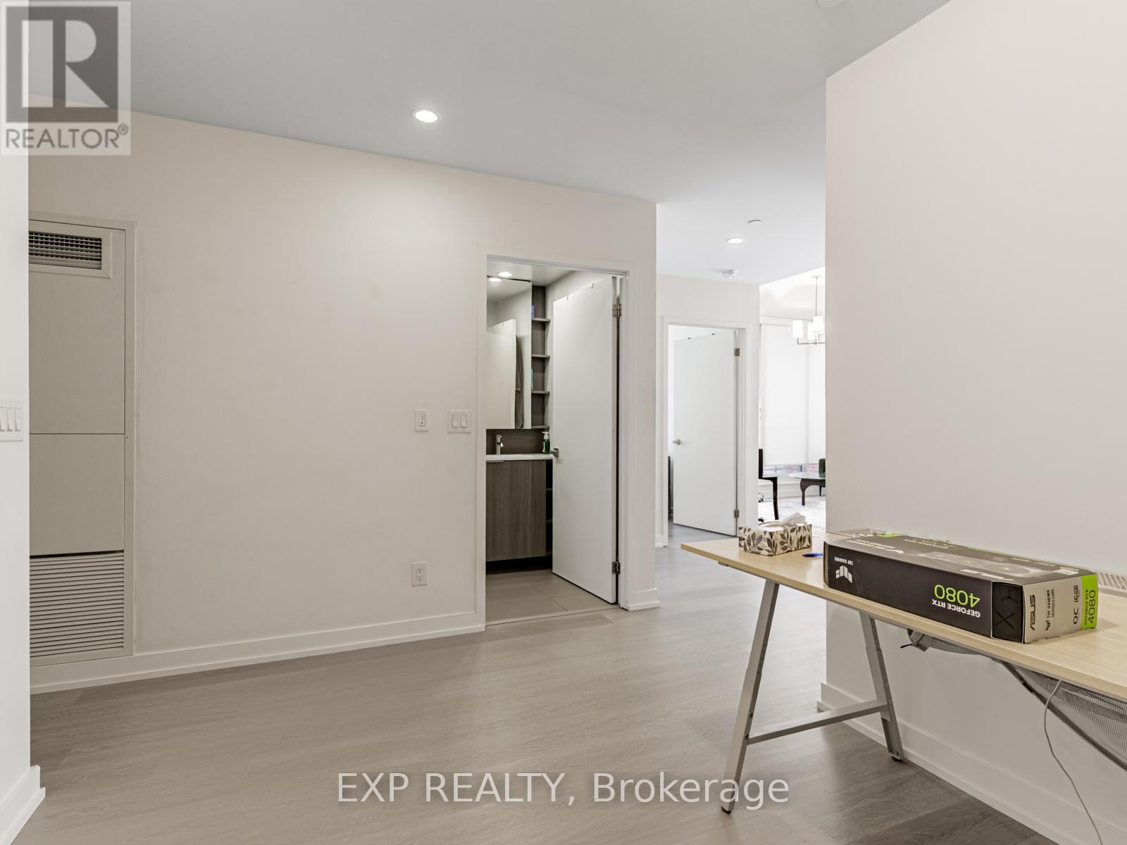 319 - 55 Regent Park Boulevard, Toronto, Ontario  M5A 0C2 - Photo 4 - C12557052