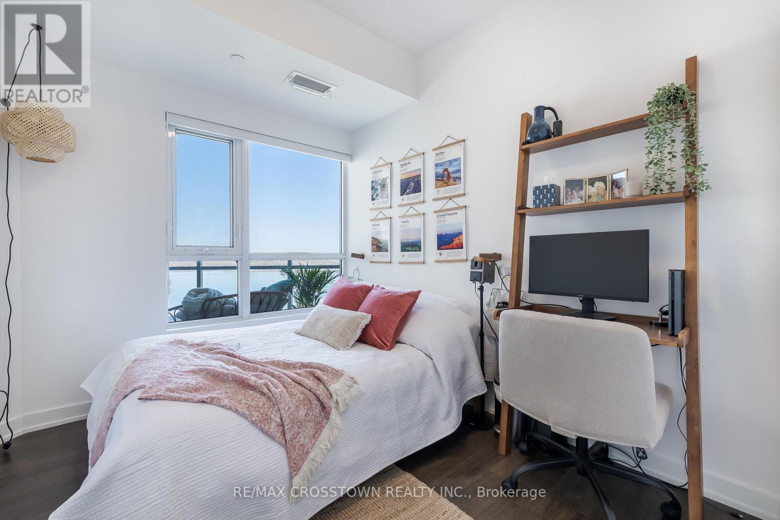 908 - 56 Lakeside Terrace, Barrie, Ontario  L4M 0L4 - Photo 5 - S12486415