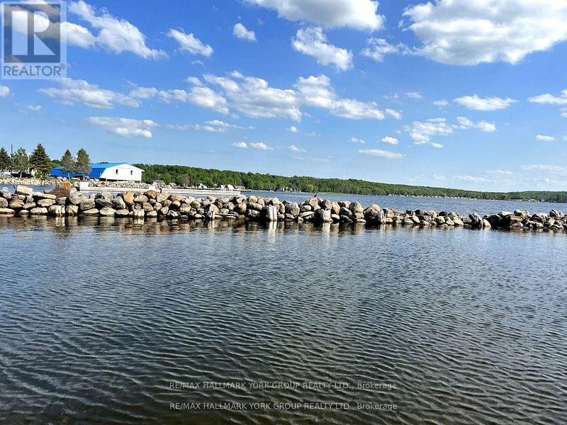 42 Lighthouse Crescent, Tay (Victoria Harbour), Ontario  L0K 2A0 - Photo 6 - S12557062