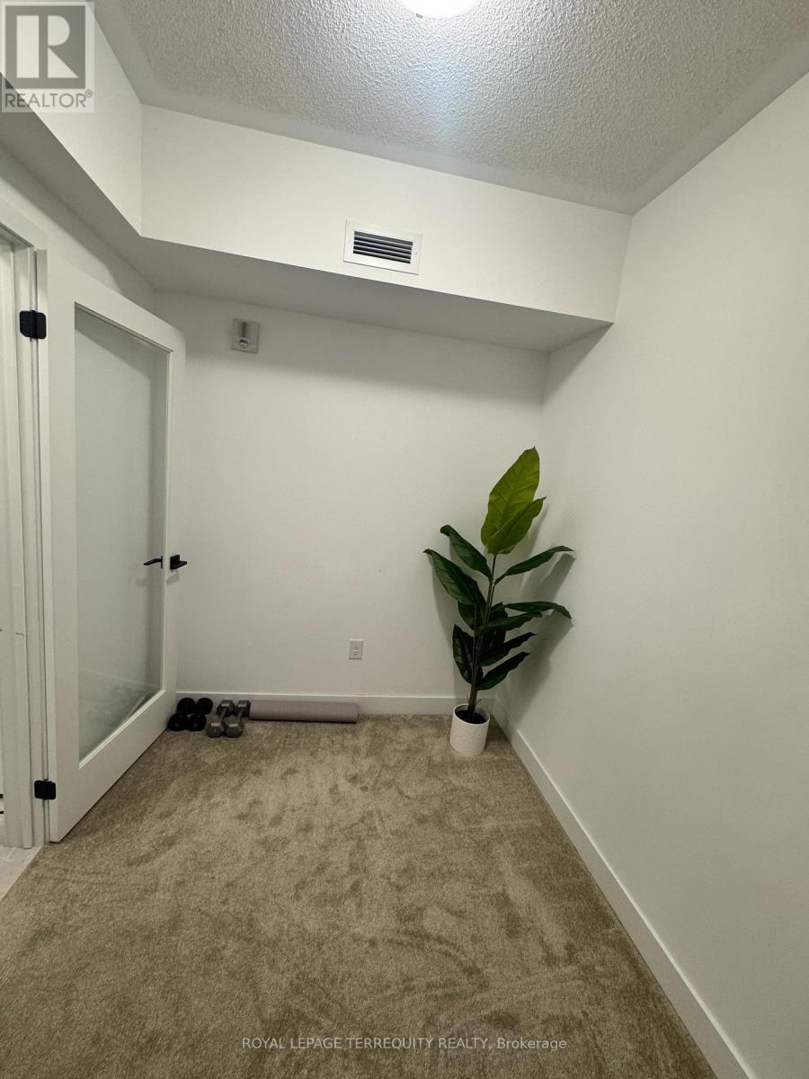 509 - 4 Spice Way, Barrie, Ontario  L9J 0M2 - Photo 15 - S12557100