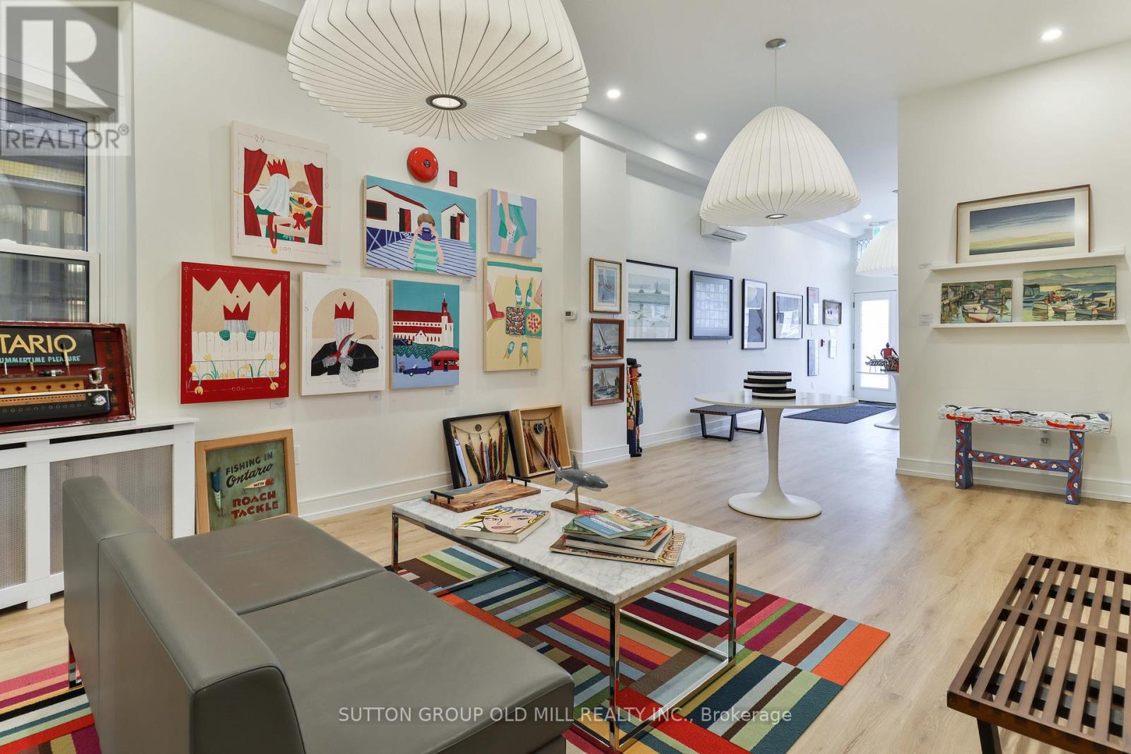 Main Floor - 3293 Dundas Street W, Toronto, Ontario  M6P 2A5 - Photo 16 - W12557092