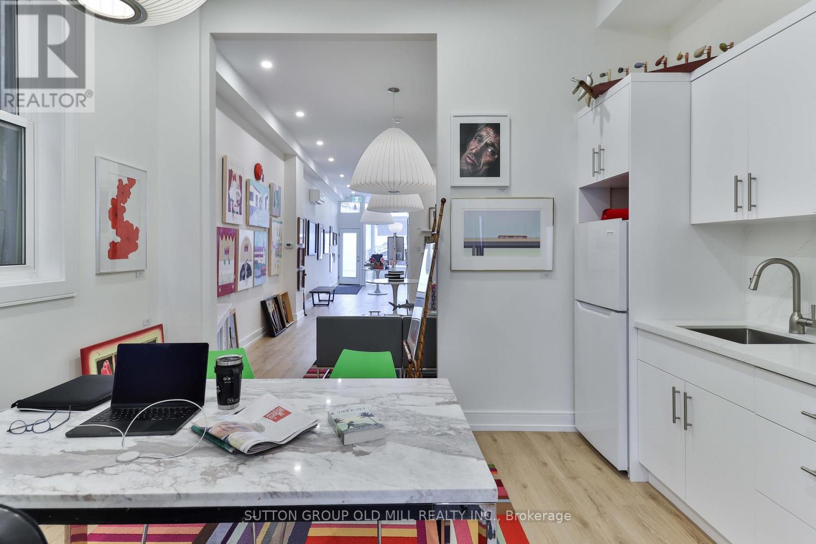 Main Floor - 3293 Dundas Street W, Toronto, Ontario  M6P 2A5 - Photo 24 - W12557092