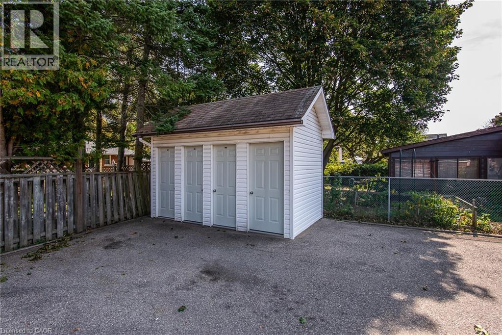 296 Ahrens Street W, Kitchener, Ontario N2H 4E4 - Photo 8 - 40772674