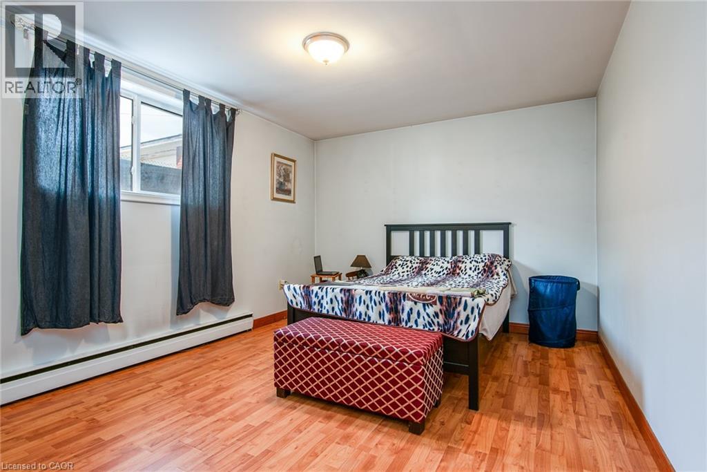 296 Ahrens Street W, Kitchener, Ontario N2H 4E4 - Photo 35 - 40772674