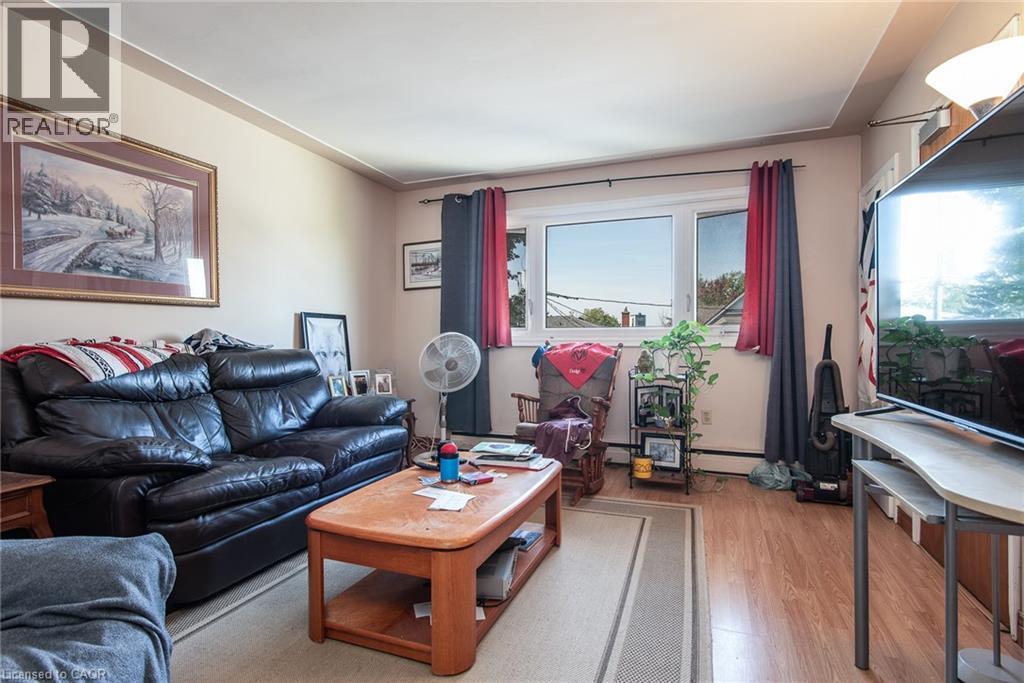 296 Ahrens Street W, Kitchener, Ontario N2H 4E4 - Photo 42 - 40772674