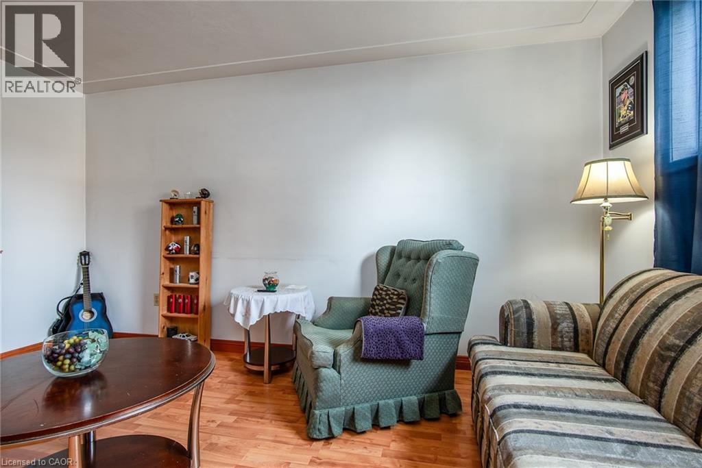 296 Ahrens Street W, Kitchener, Ontario N2H 4E4 - Photo 30 - 40772674