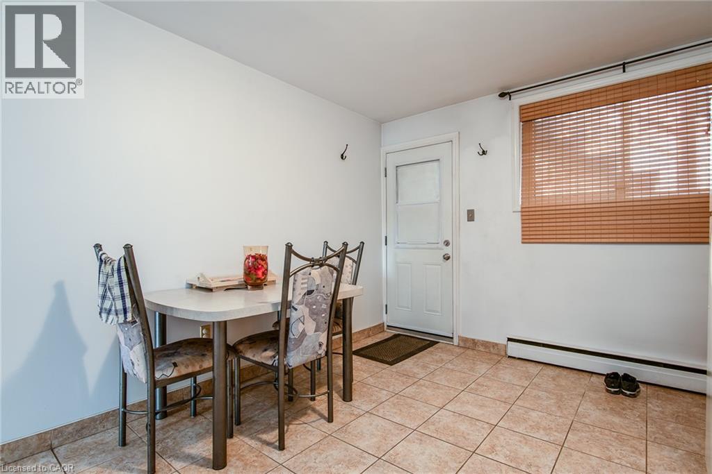 296 Ahrens Street W, Kitchener, Ontario N2H 4E4 - Photo 39 - 40772674