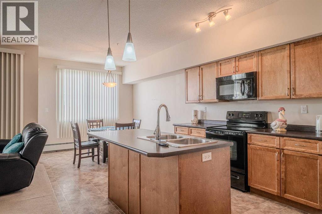 1202, 2370 Bayside Road Sw, Airdrie, Alberta  T4B 0M9 - Photo 2 - A2269690