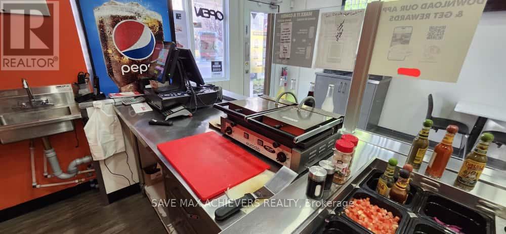 497 Dundas Street, Woodstock, Ontario  N4S 1C3 - Photo 8 - X12552356