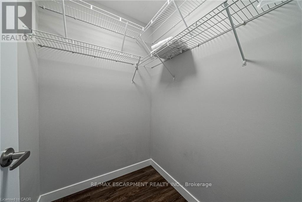 321 - 35 Southshore Crescent, Hamilton, Ontario  L8E 0J2 - Photo 18 - X12557034