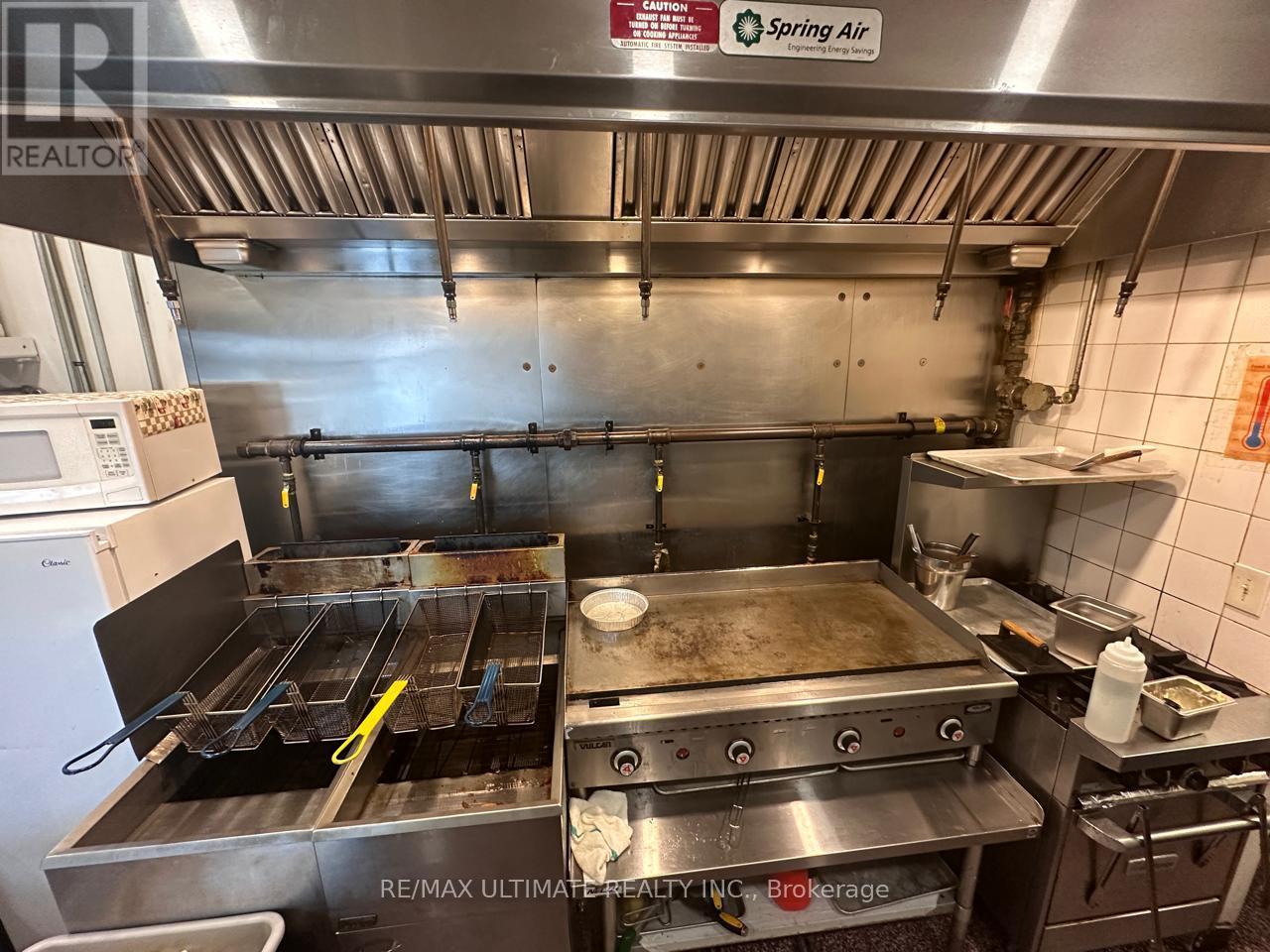 34 Monogram Place, Quinte West, Ontario  K8V 5P8 - Photo 9 - X12557036