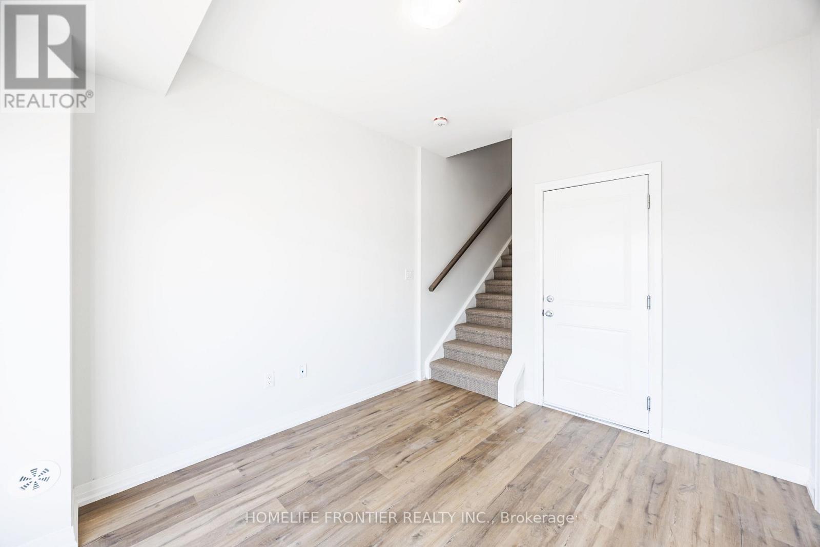 85 - 155 Equestrian Way, Cambridge, Ontario  N3E 0E8 - Photo 11 - X12557064