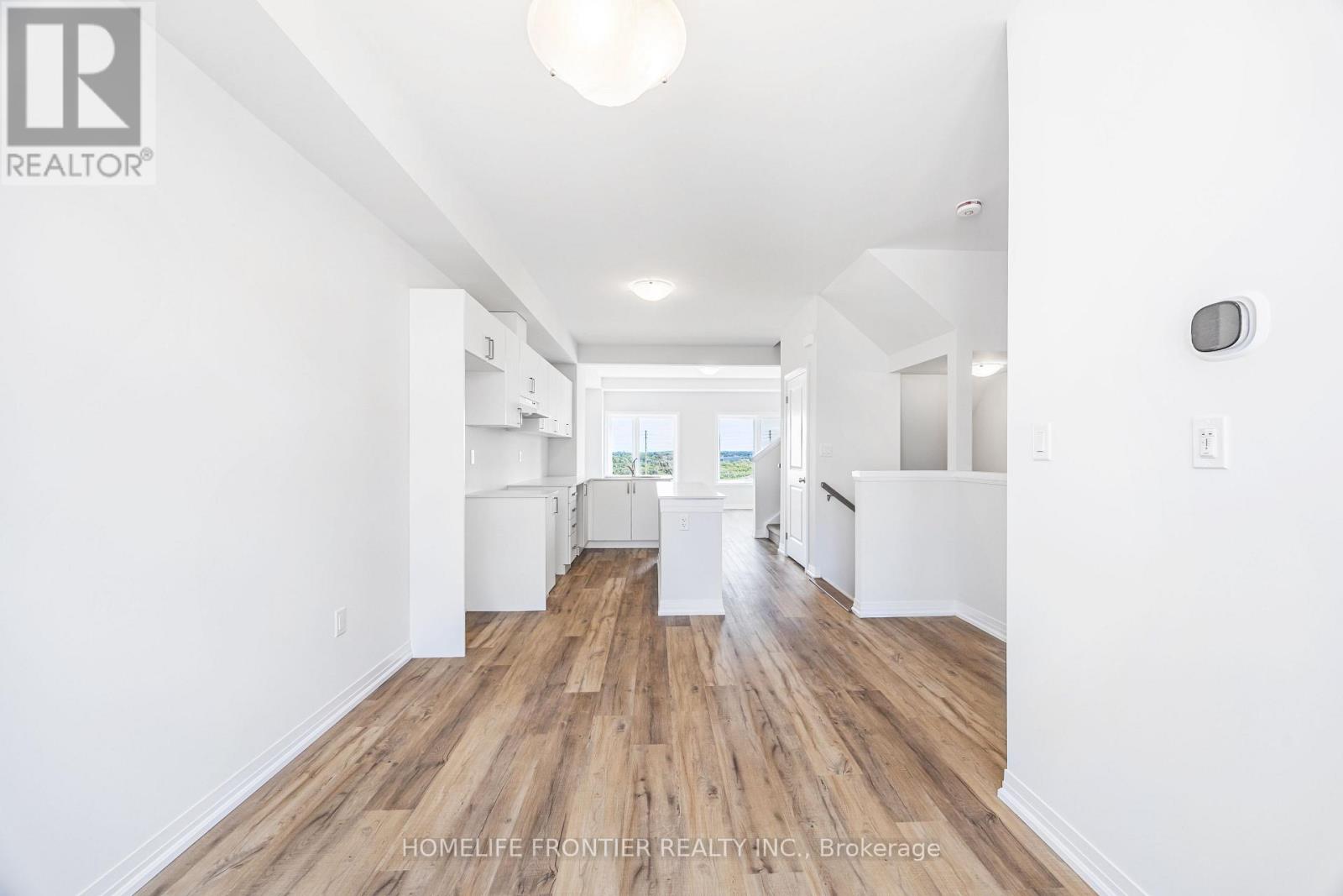 85 - 155 Equestrian Way, Cambridge, Ontario  N3E 0E8 - Photo 14 - X12557064