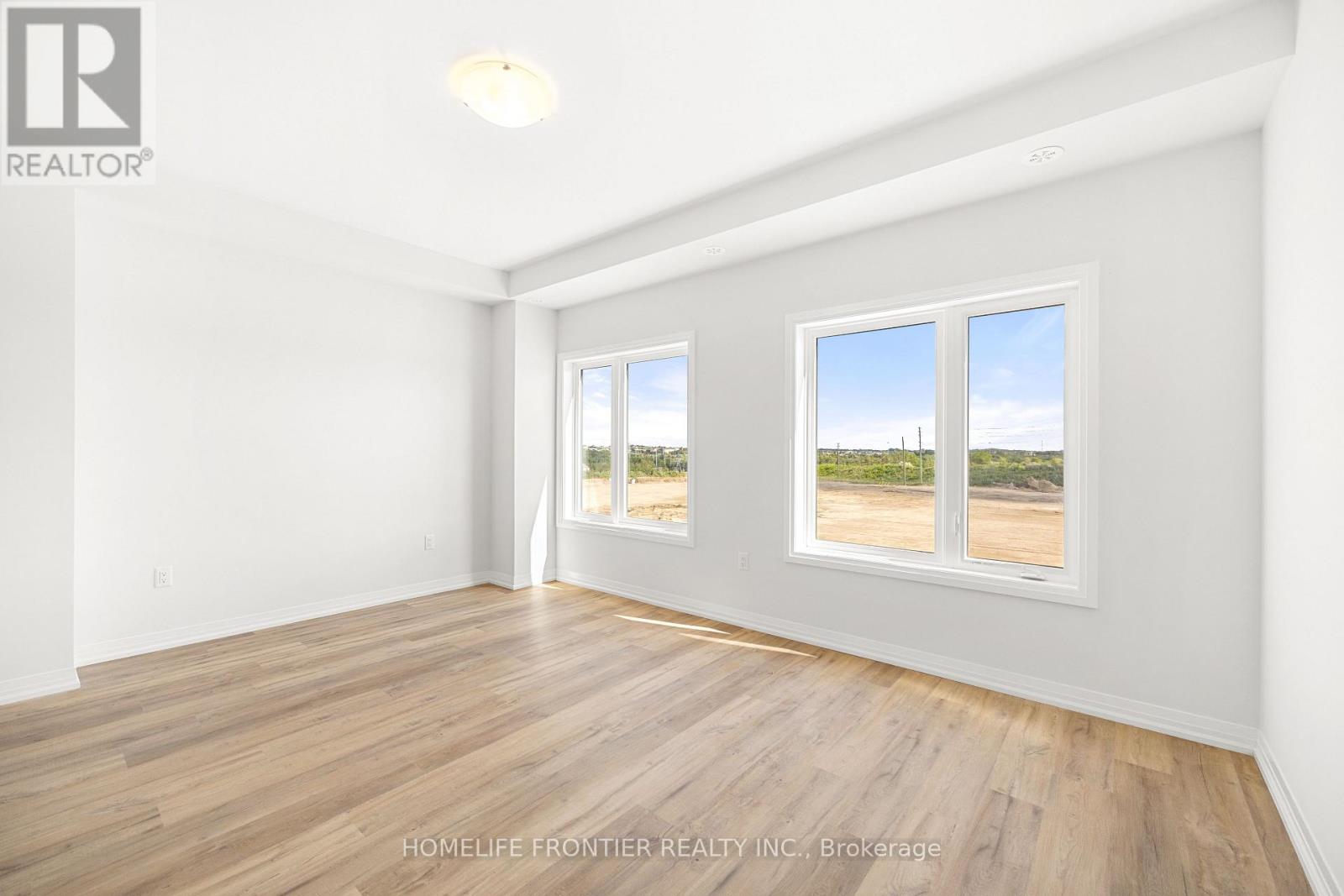 85 - 155 Equestrian Way, Cambridge, Ontario  N3E 0E8 - Photo 25 - X12557064