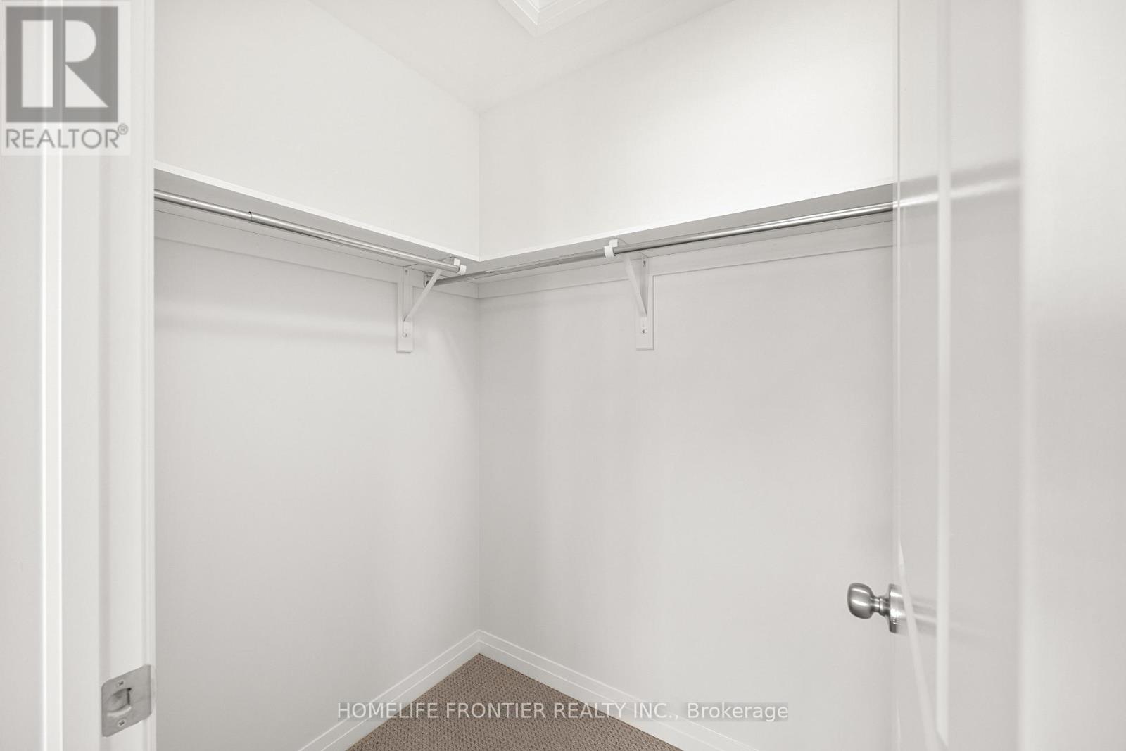 85 - 155 Equestrian Way, Cambridge, Ontario  N3E 0E8 - Photo 31 - X12557064