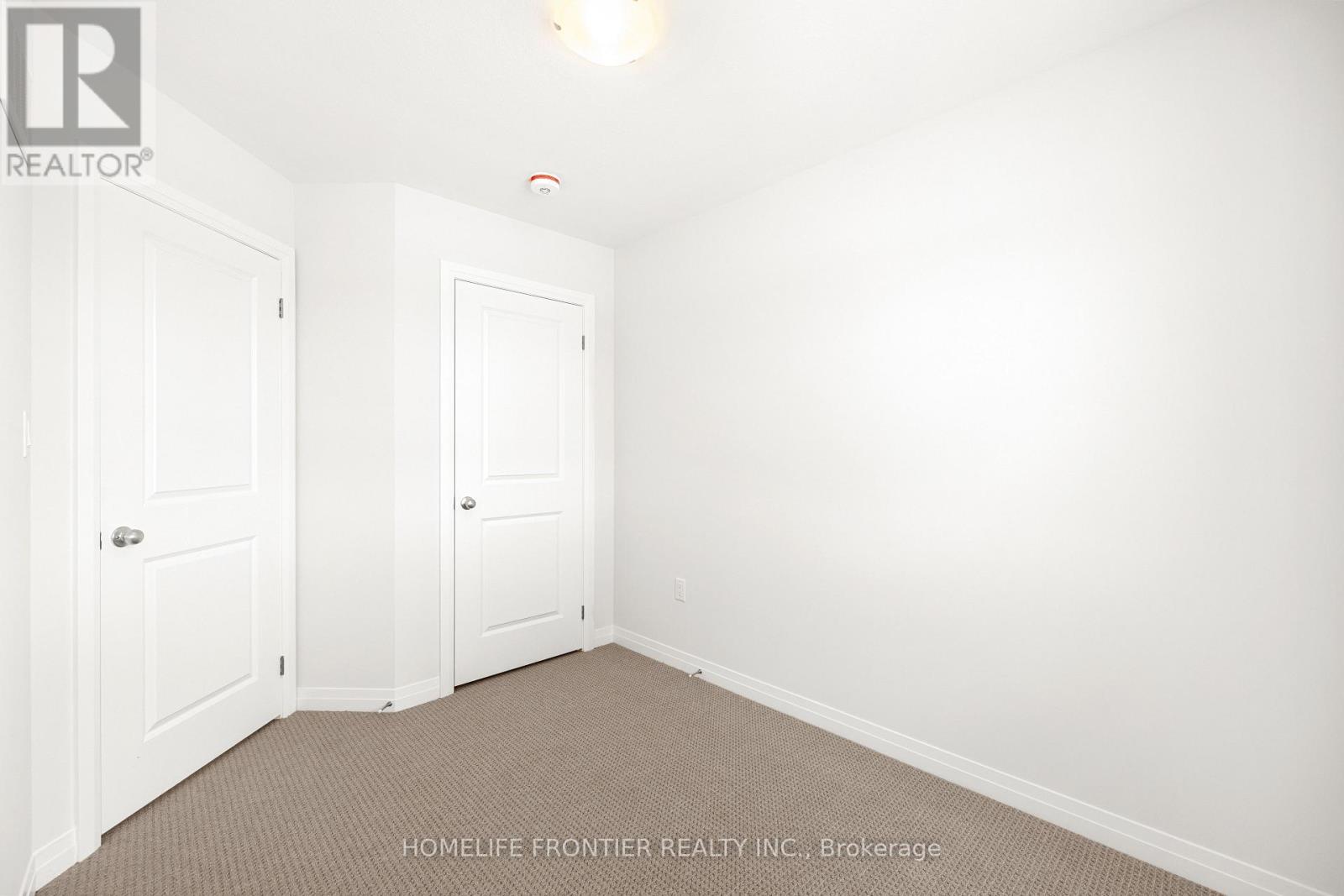 85 - 155 Equestrian Way, Cambridge, Ontario  N3E 0E8 - Photo 34 - X12557064