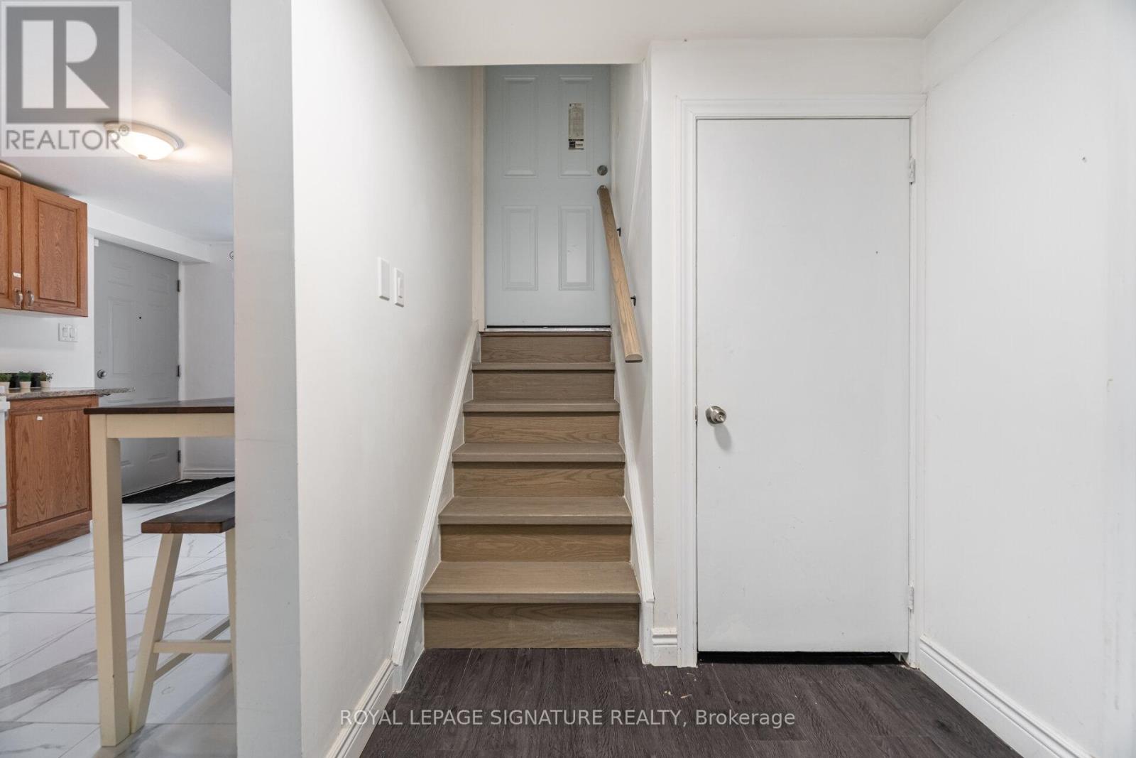 406 Tamarack Drive, Waterloo, Ontario  N2L 4G6 - Photo 26 - X12557078