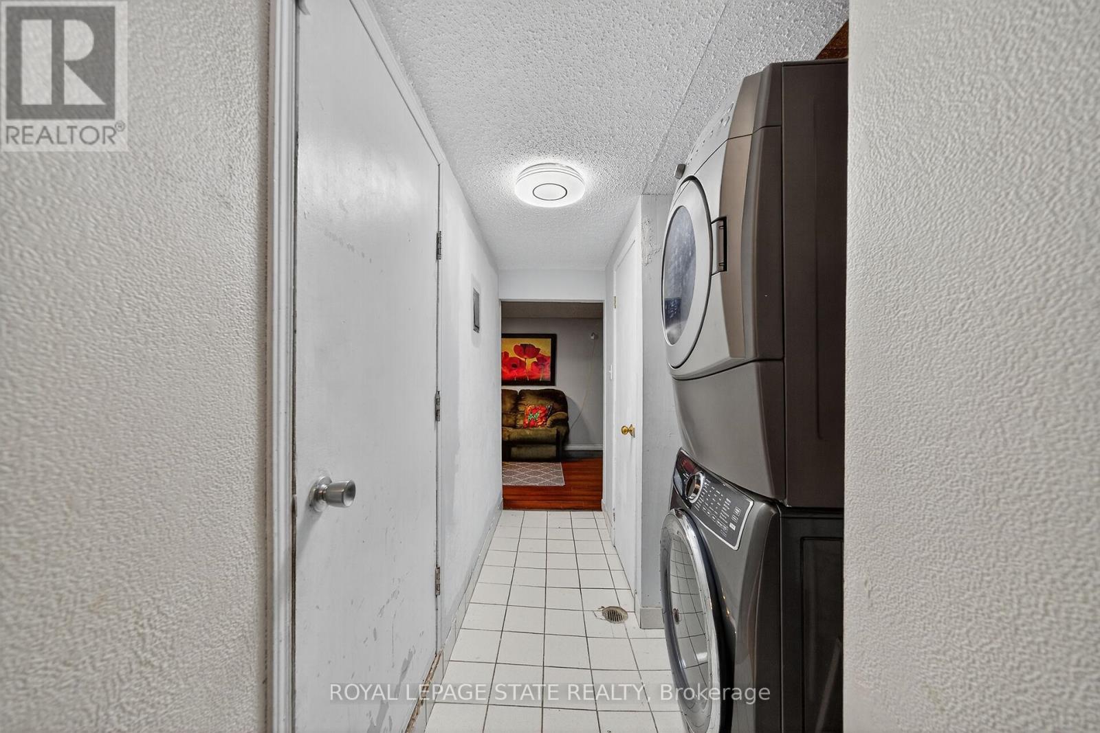 83 Fonthill Road, Hamilton, Ontario  L9C 6T1 - Photo 26 - X12557096