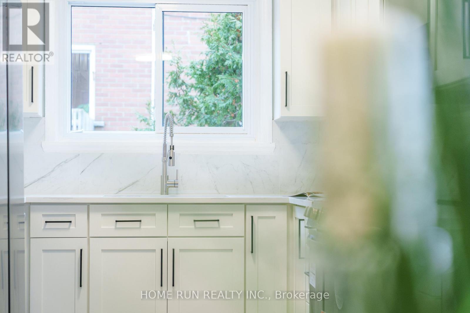 376 Britannia Road, Ottawa, Ontario K2B 5X8 - Photo 14 - X12557128