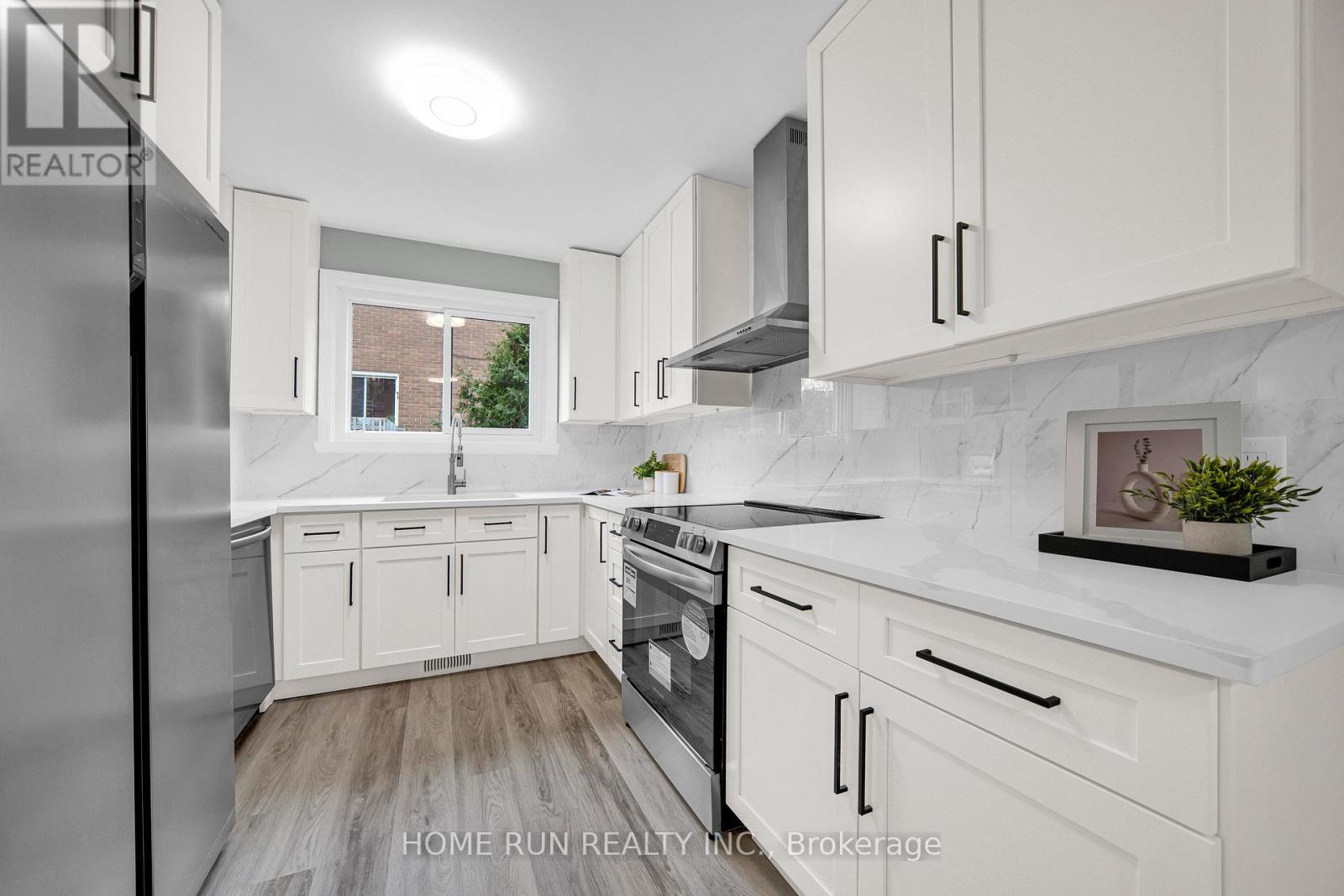 376 Britannia Road, Ottawa, Ontario K2B 5X8 - Photo 30 - X12557128