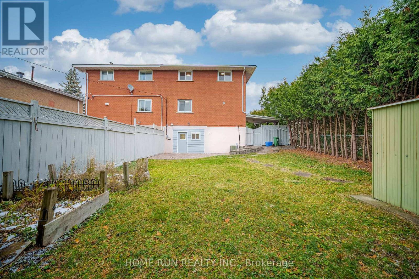 376 Britannia Road, Ottawa, Ontario K2B 5X8 - Photo 5 - X12557128