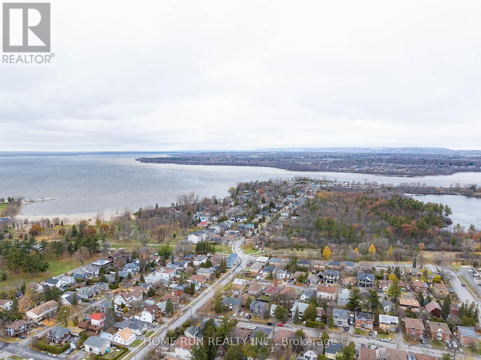 376 Britannia Road, Ottawa, Ontario K2B 5X8 - Photo 9 - X12557128