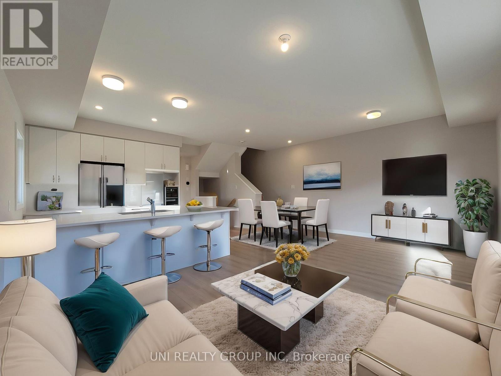 702 Mishi Private, Ottawa, Ontario K1K 5C5 - Photo 8 - X12557132