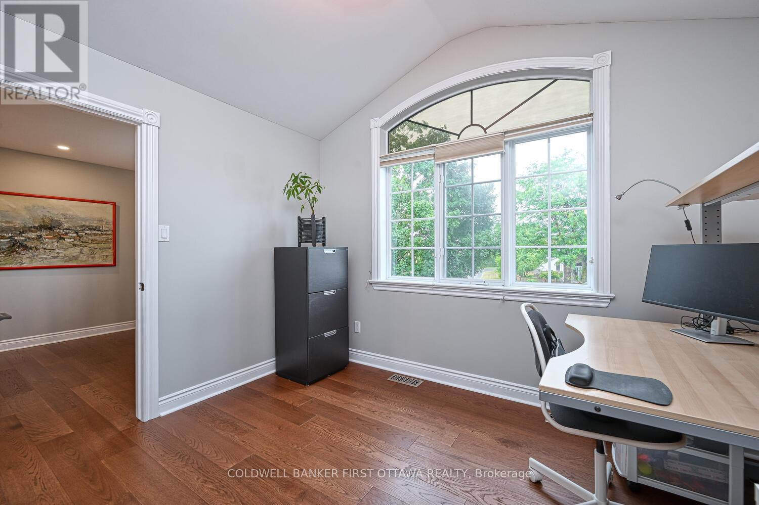 105 Sirocco Crescent, Ottawa, Ontario  K2S 2C9 - Photo 35 - X12557134