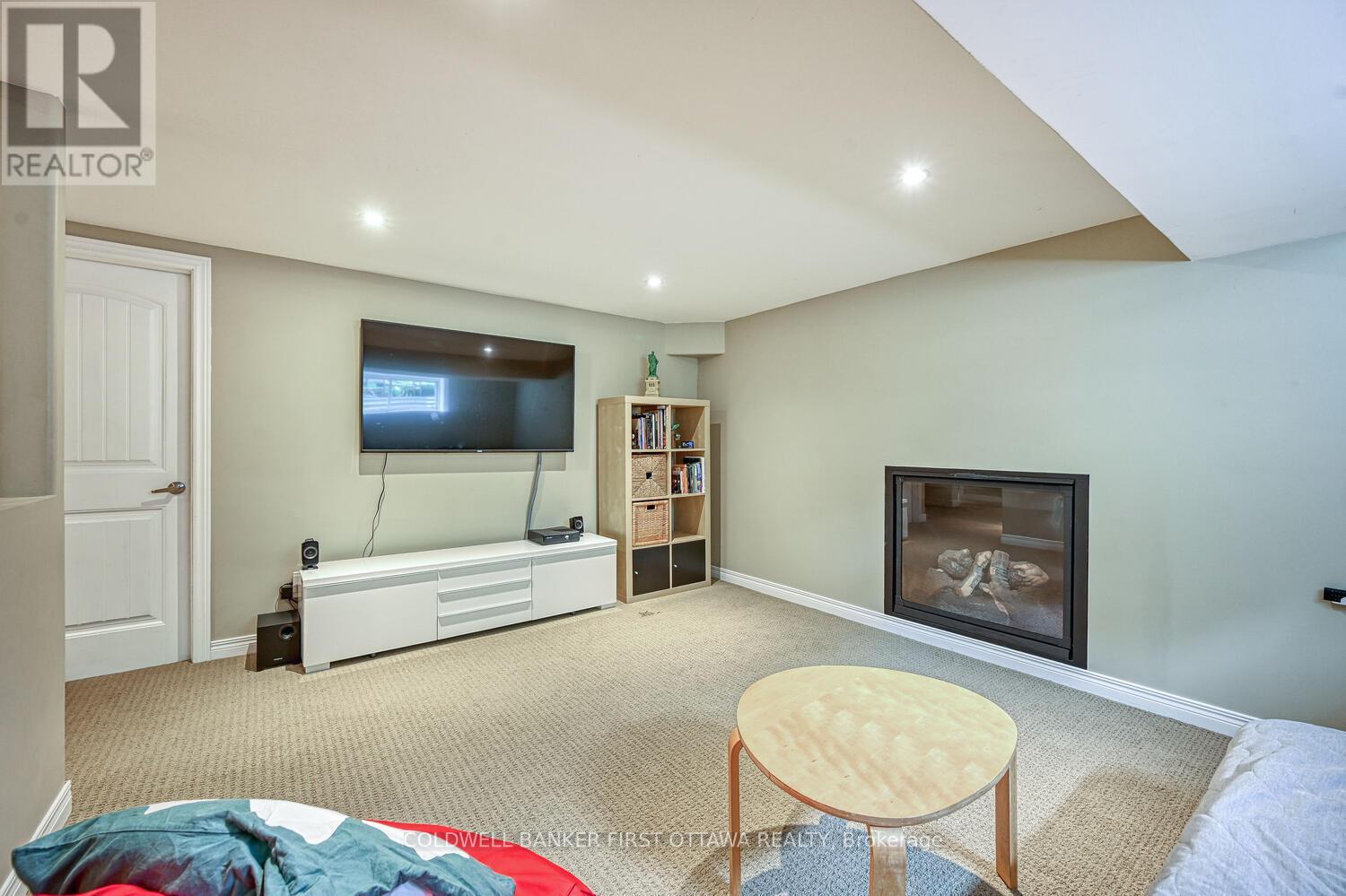 105 Sirocco Crescent, Ottawa, Ontario  K2S 2C9 - Photo 43 - X12557134