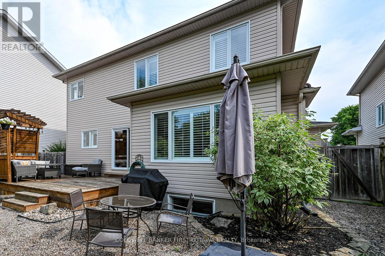 105 Sirocco Crescent, Ottawa, Ontario  K2S 2C9 - Photo 45 - X12557134