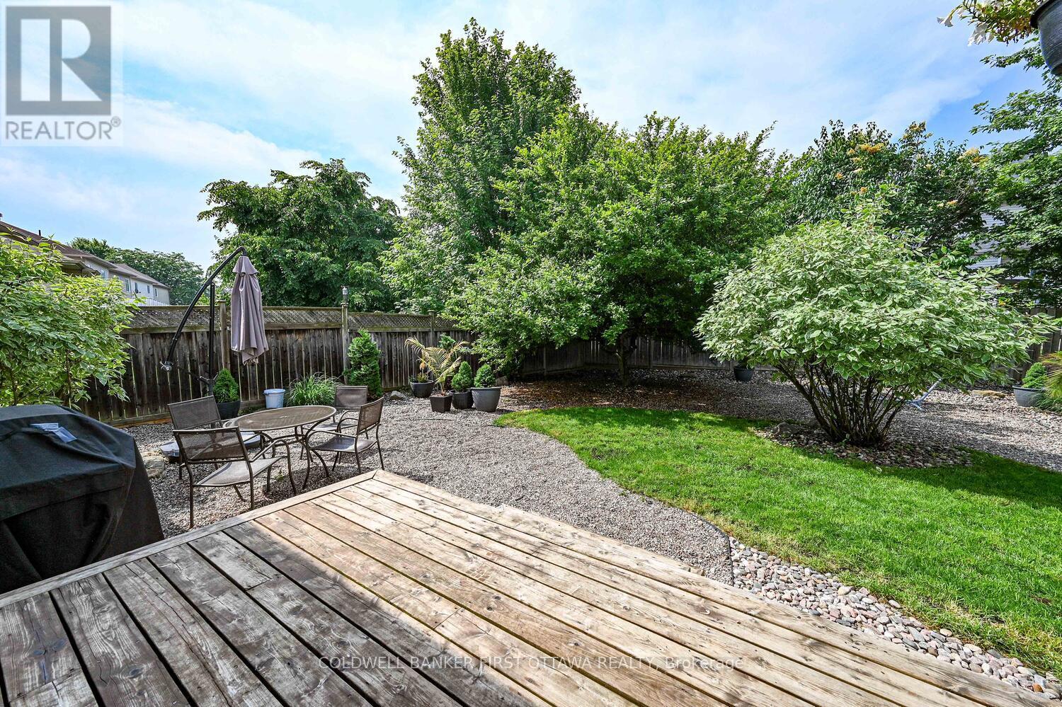 105 Sirocco Crescent, Ottawa, Ontario  K2S 2C9 - Photo 47 - X12557134