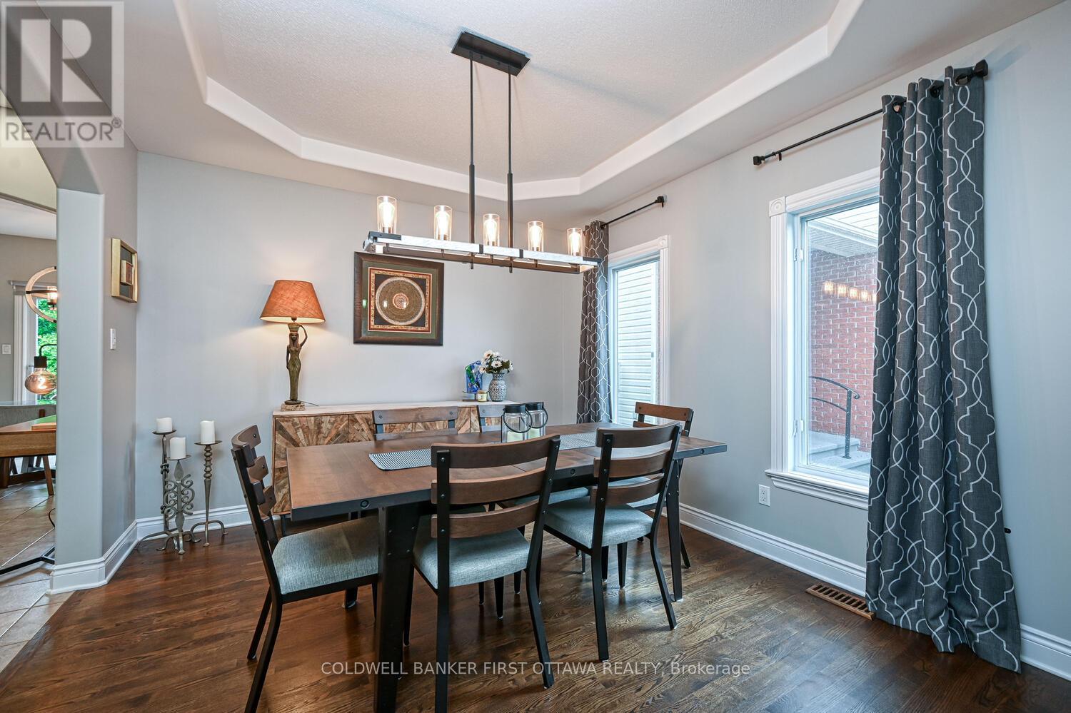 105 Sirocco Crescent, Ottawa, Ontario  K2S 2C9 - Photo 7 - X12557134